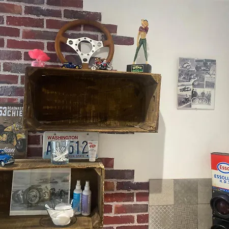 Guest house Style Retro Garage Cauchy-a-la-Tour